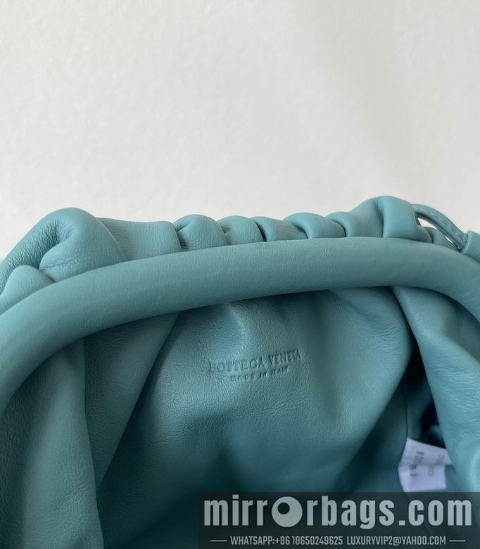 Bottega Veneta Replica Bags Pouch 23x13x5cm BG 20