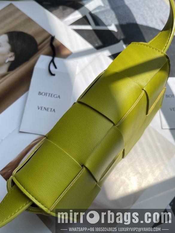 Bottega Veneta Replica Bags 639367 17.5x9.5x5cm BG