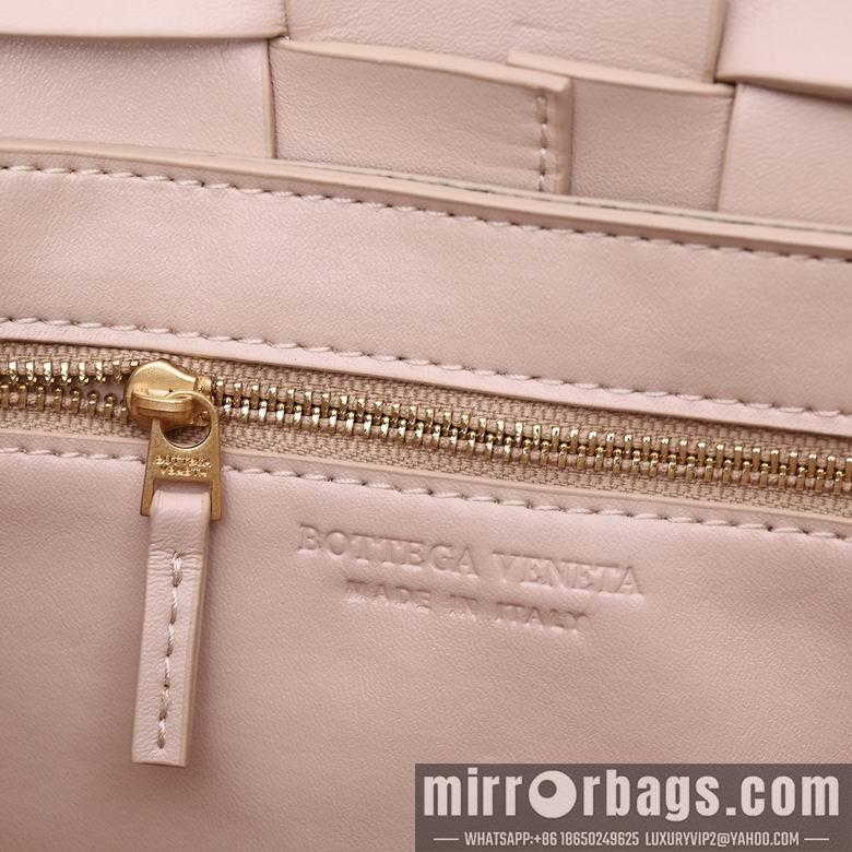 Bottega Veneta Replica Bags Cassette 3030 26X8X18cm XMY 3