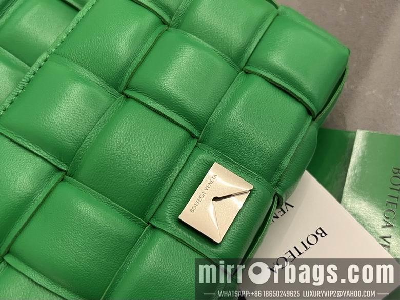 Bottega Veneta Replica Bags 19X12X5cm 032703 XM 3