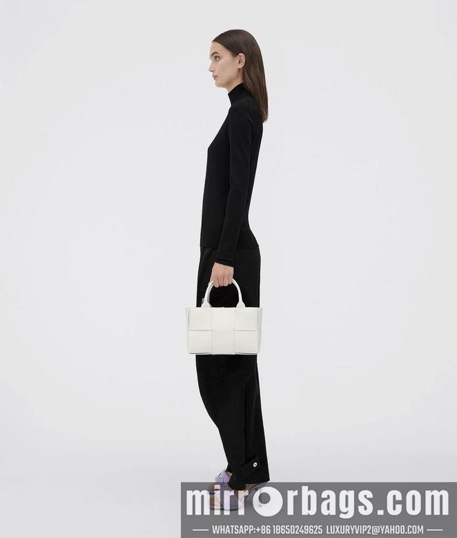 Bottega Veneta Replica Bags 2236 25X16X8cm EL 15