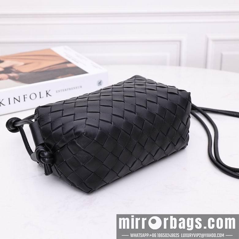 Bottega Veneta Replica Bags 8809 17X10X6cm EL 5