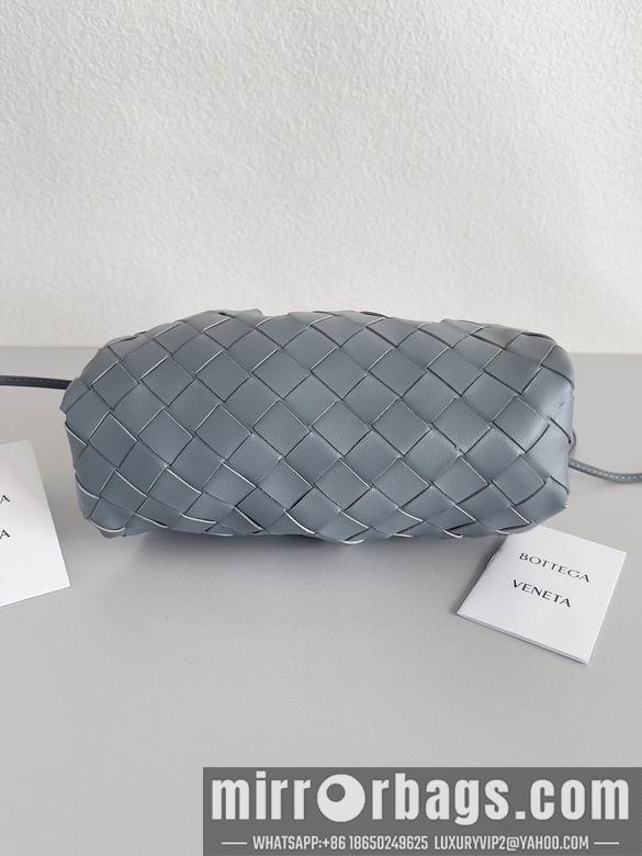 Bottega Veneta Replica Bags pouch 22x12x7cm BG 13
