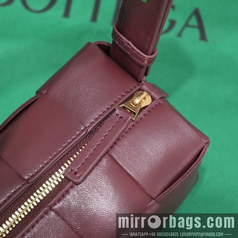 Bottega Veneta Replica Bags 9305 23.5X10X10cm EL 6