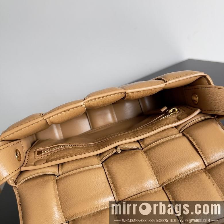 Bottega Veneta Replica Bags Padded 20x7x12.5cm BG 1