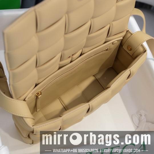 Bottega Veneta Replica Bags 6688 26x18x8 cm dl 16