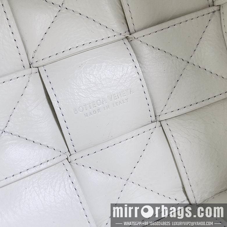 Bottega Veneta Replica Bags 717187 18x14x14cm BG 1