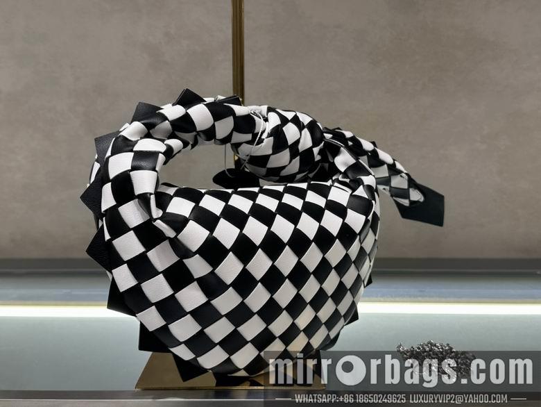 Bottega Veneta Replica Bags Jodie 6116-3 24X21X10cm JY 3