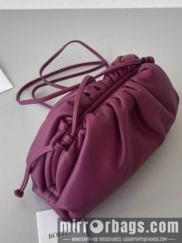 Bottega Veneta Replica Bags Pouch 23x13x5cm BG 16