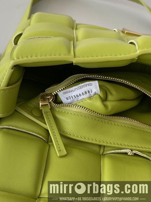 Bottega Veneta Replica Bags 70094 26x18x8cm BG 7