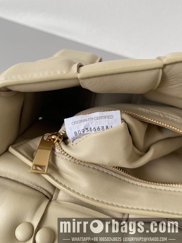 Bottega Veneta Replica Bags 631421 26x18x6cm BG 10