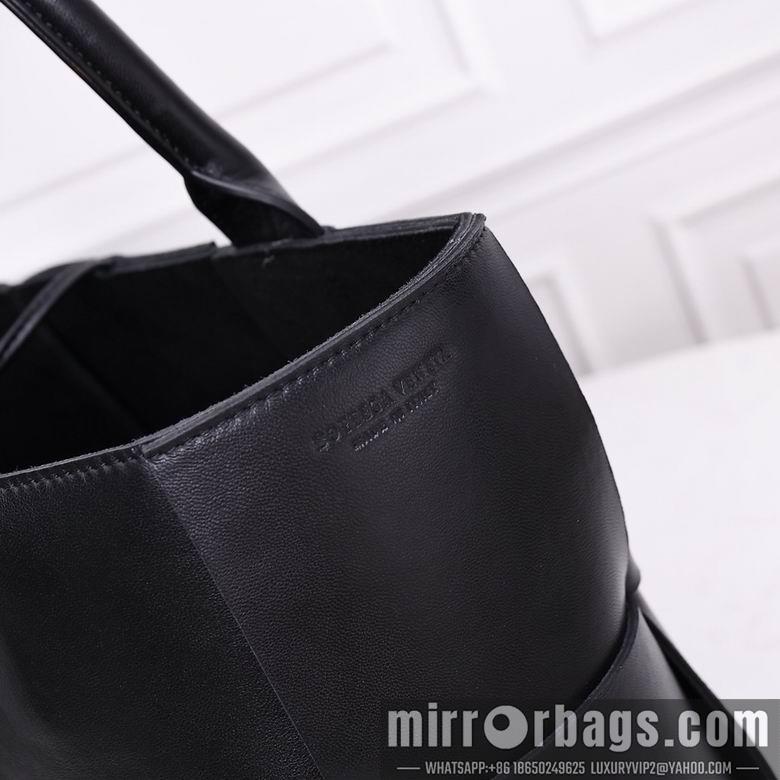 Bottega Veneta Replica Bags AD2218A 36X22X12