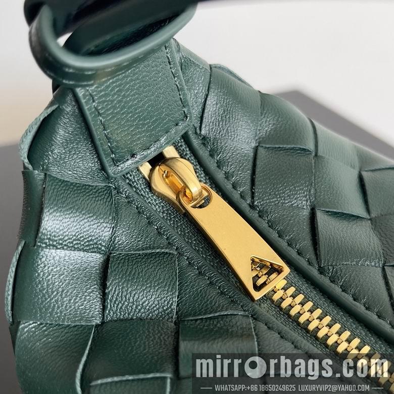 Bottega Veneta Replica Bags 754443 22X13X9cm YG 10