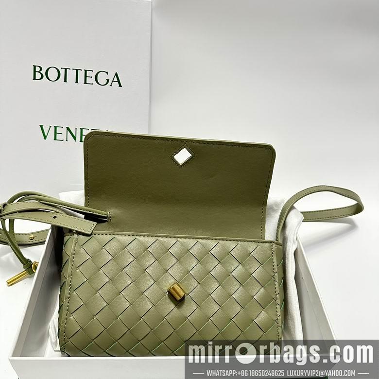 Bottega Veneta Replica Bags Andiamo 6335 13.5X21.5X4.5cm XMY 2