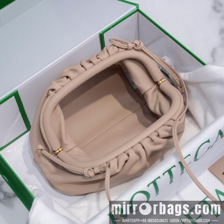 Bottega Veneta Replica Bags Pouch 22x10x6cm DL 14