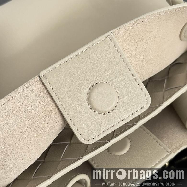 Bottega Veneta Replica Bags 810213 25X22X10.5cm EL 3colour