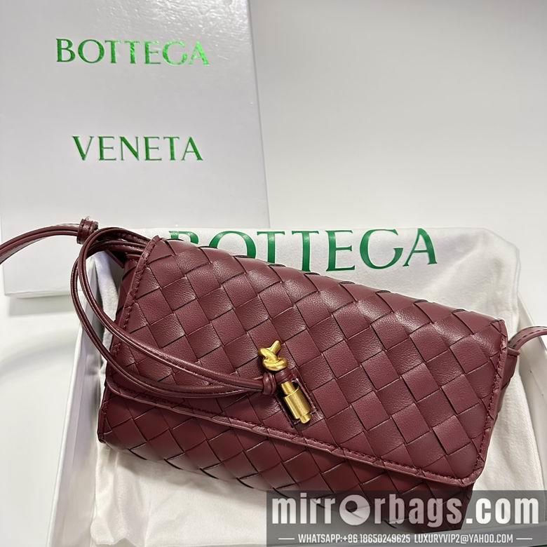 Bottega Veneta Replica Bags Andiamo 6335 13.5X21.5X4.5cm XMY 3