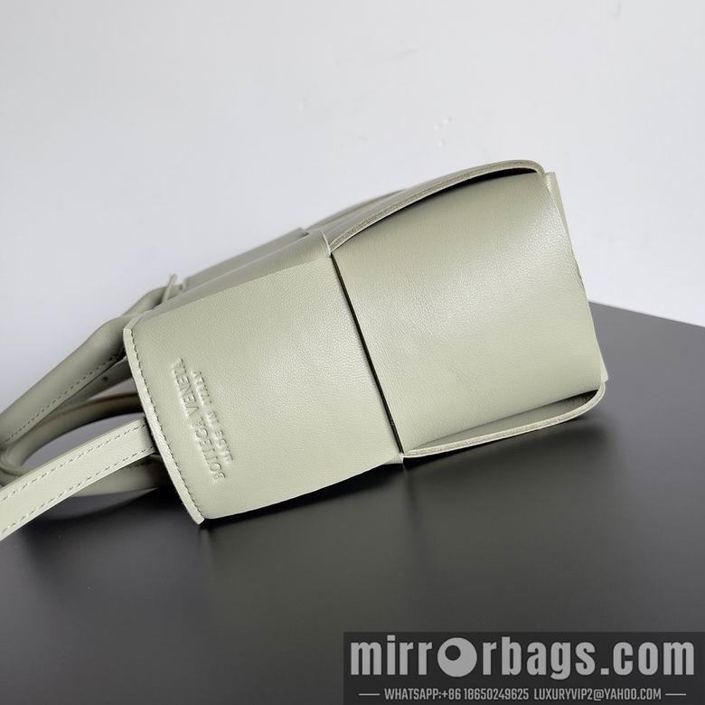 Bottega Veneta Replica Bags 709337 25x16x8cm BG 1
