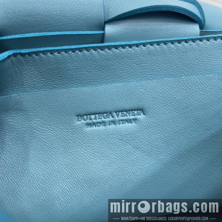 Bottega Veneta Replica Bags KF0015 17.5X9.5X5cm SL 13