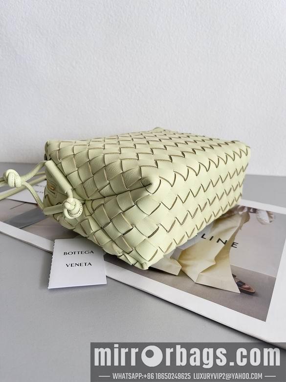 Bottega Veneta Replica Bags 680255 25x15x8cm BG 2