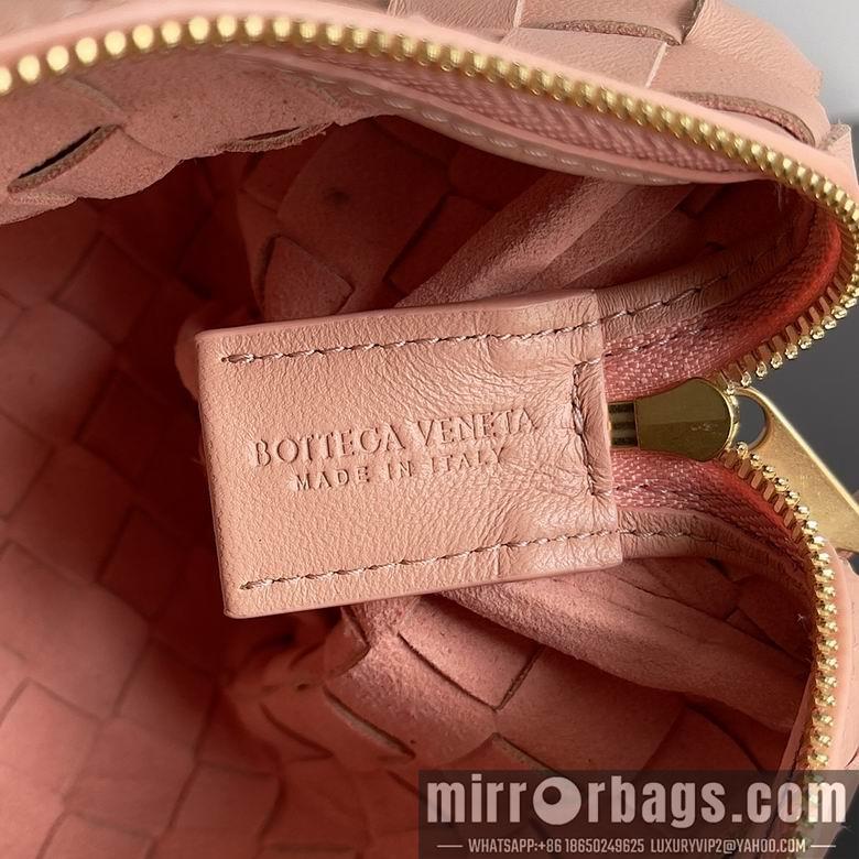 Bottega Veneta Replica Bags Loop 680254 17x10x6cm BG 3