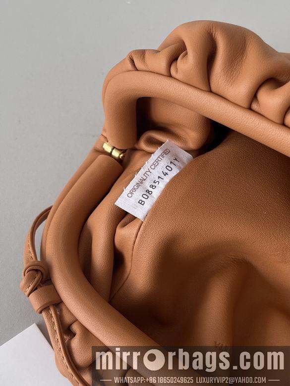 Bottega Veneta Replica Bags Pouch 23x13x5cm BG 7