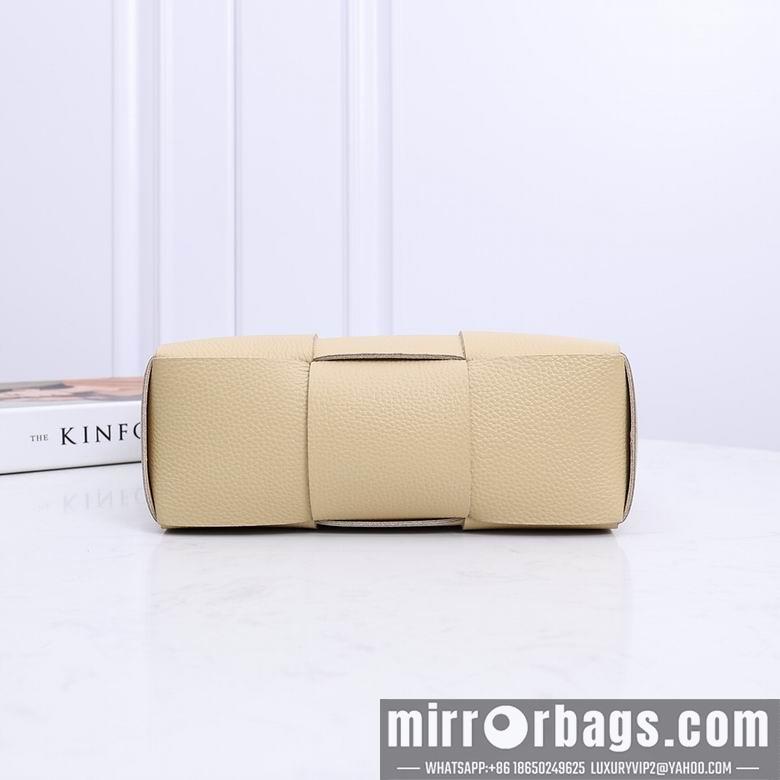 Bottega Veneta Replica Bags 2236 25X16X8cm EL 5