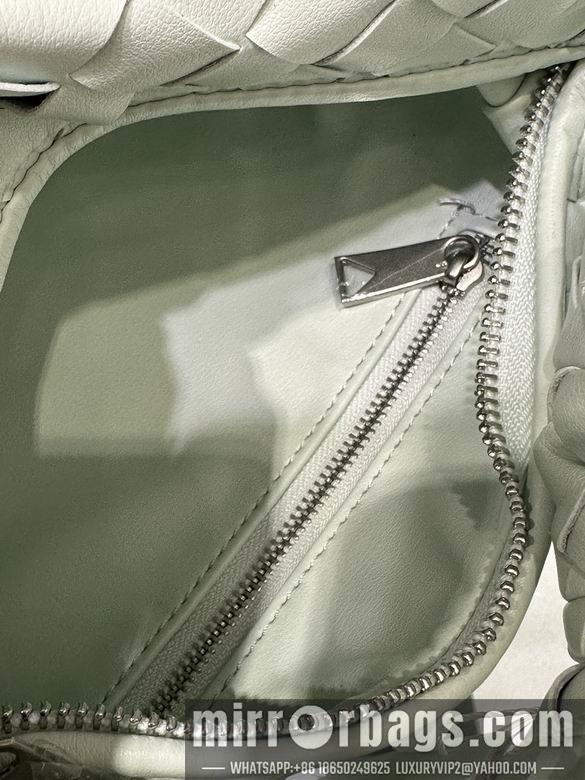 Bottega Veneta Replica Bags Jodie 6116-3 24X21X10cm JY 6