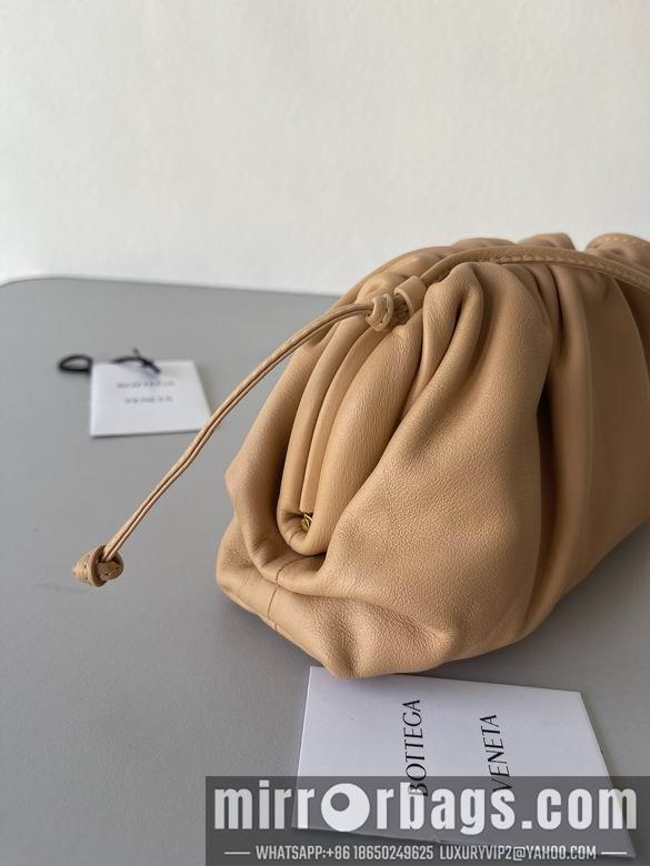 Bottega Veneta Replica Bags Pouch 23x13x5cm BG 11
