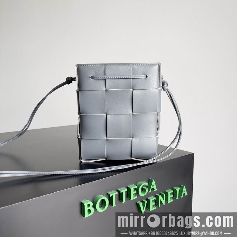 Bottega Veneta Replica Bags 680218 18x14x14cm BG 7
