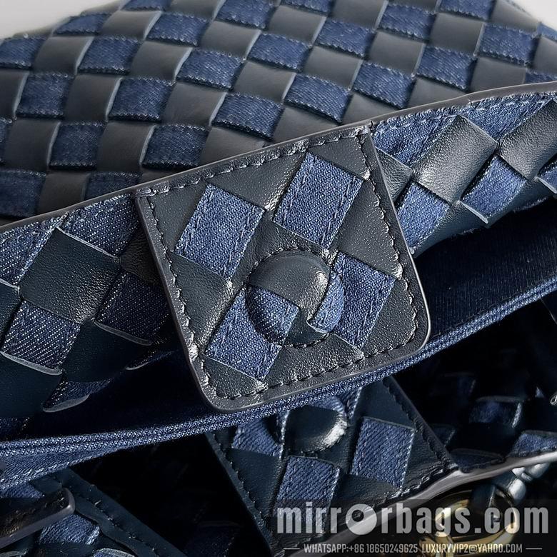Bottega Veneta Replica Bags Andiamo 743568 25X22X10.5cm BG