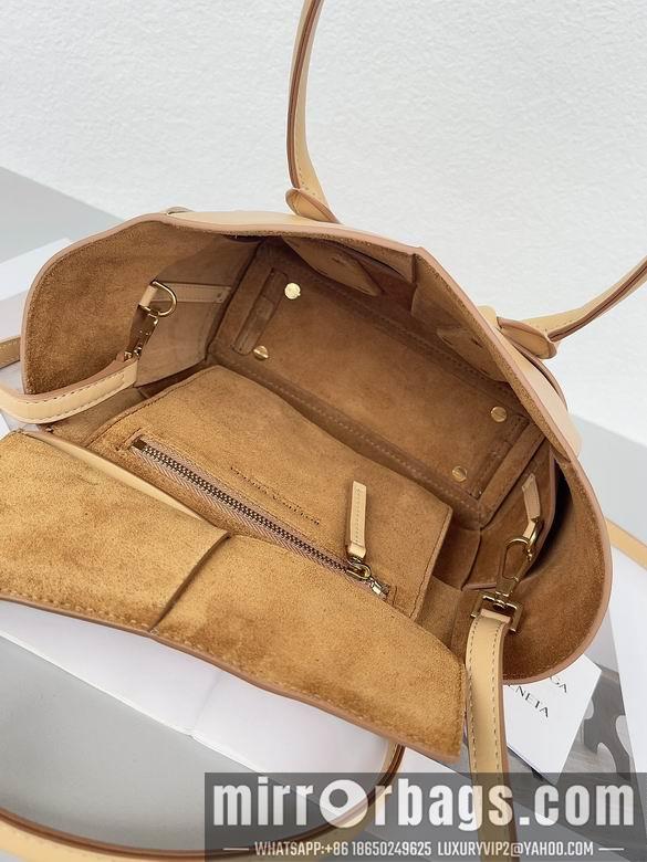 Bottega Veneta Replica Bags Arco 20x20x9cm BG 1