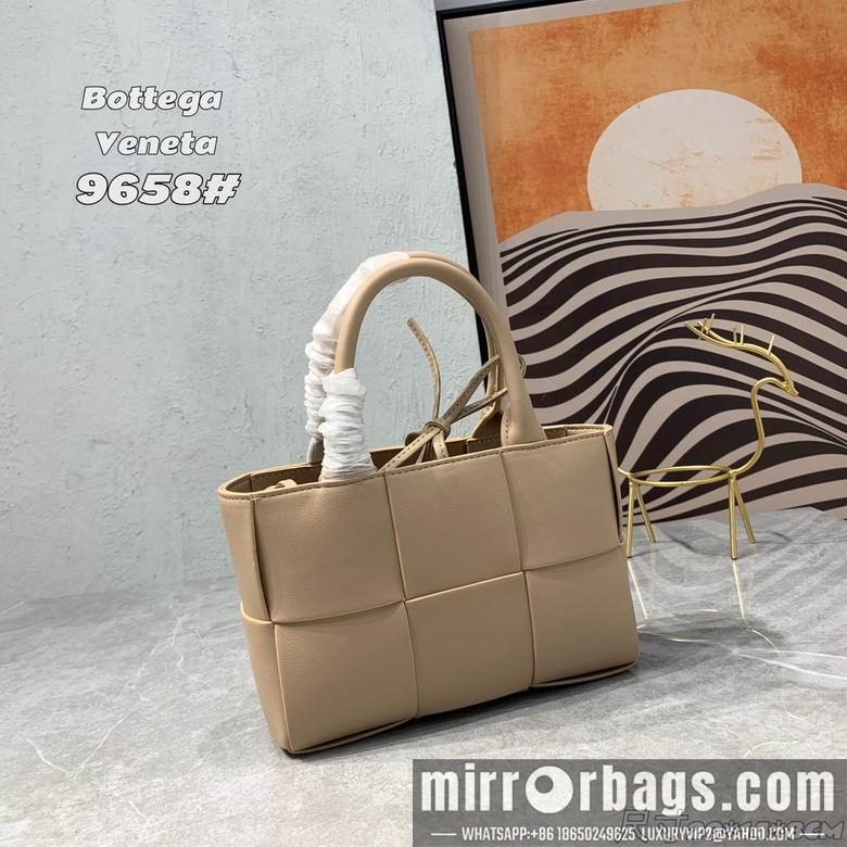 Bottega Veneta Replica Bags 9658 20X14X8cm JY 2