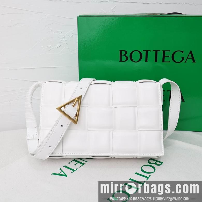 Bottega Veneta Replica Bags 3032 26X8X18cm XMY 11