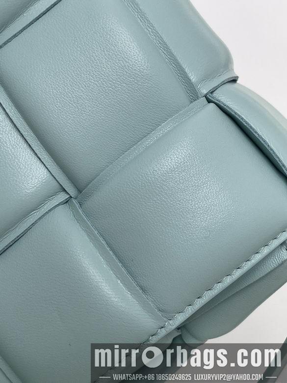 Bottega Veneta Replica Bags 70094 25x15x4cm BG