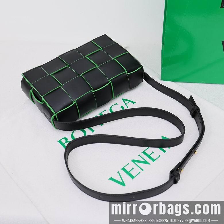 Bottega Veneta Replica Bags Cassette 3029 23X15X5.5cm XMY 12