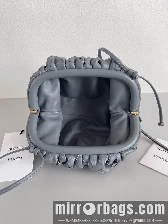 Bottega Veneta Replica Bags pouch 22x12x7cm BG 13