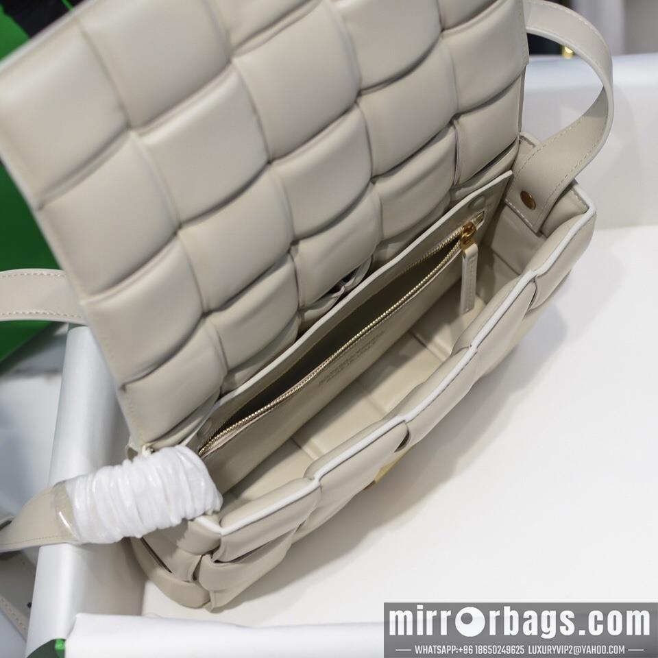 Bottega Veneta Replica Bags 6688 26x18x8 cm dl 21