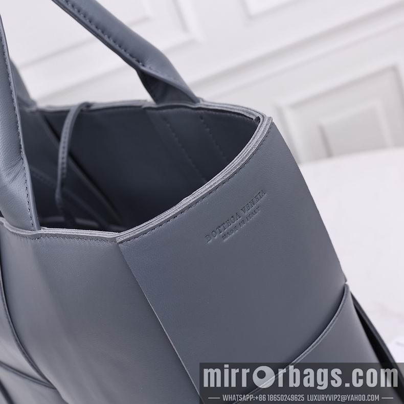 Bottega Veneta Replica Bags 2218 36x22x12 cm dl05