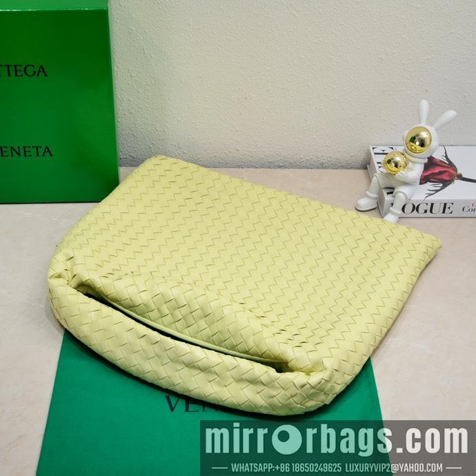 Bottega Veneta Replica Bags 21160 53X24X13cm YG 2