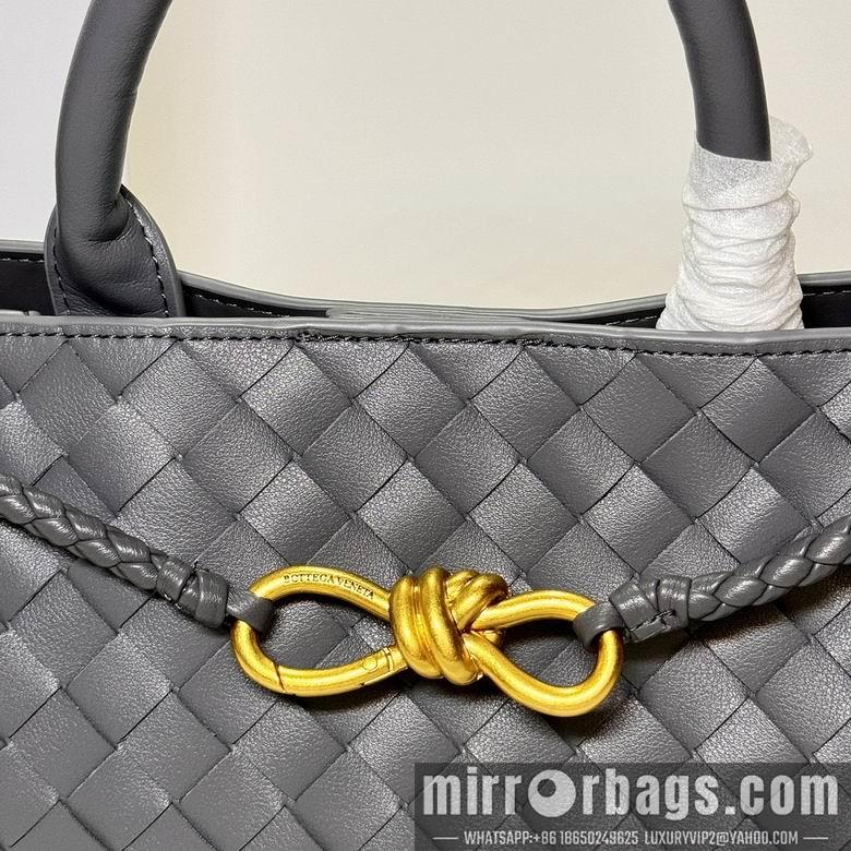 Bottega Veneta Replica Bags Andiamo 5022 22X25X10.5cm XMY 2colour
