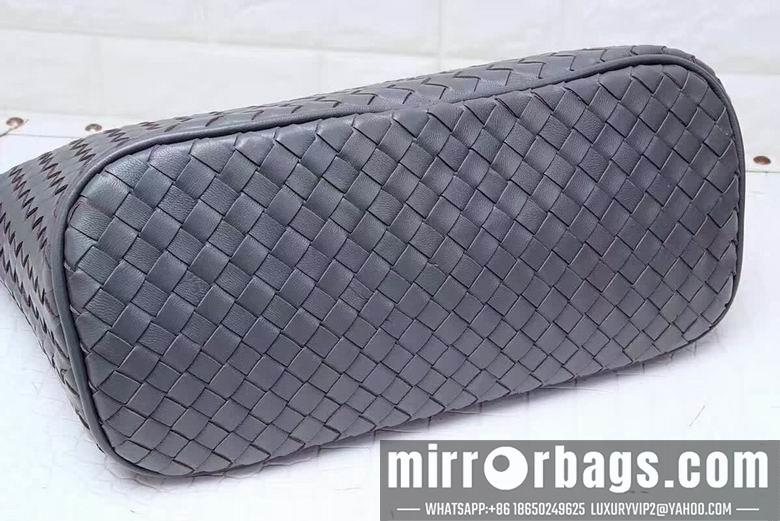 Bottega Veneta Replica Bags AD22155 33X28X13