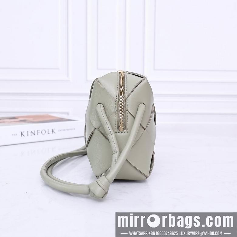 Bottega Veneta Replica Bags 2240-1 22X14.5X7.5cm EL 4
