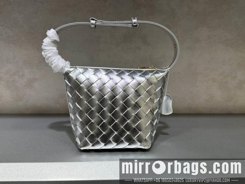 Bottega Veneta Replica Bags 6007 17X13.5X11.5cm JY 5