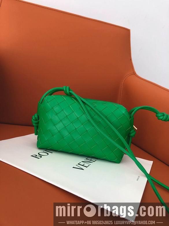 Bottega Veneta Replica Bags 666683 17x10x6cm BG