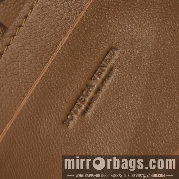 Bottega Veneta Replica Bags 6815 17.5x9.5x5cm DL 8