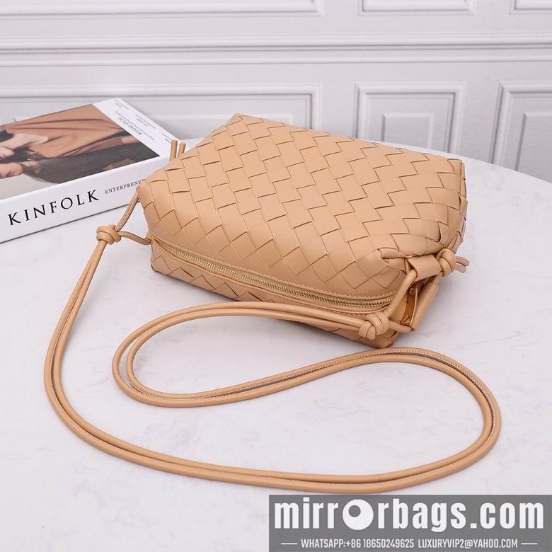 Bottega Veneta Replica Bags AD8810A#59 22X15X8
