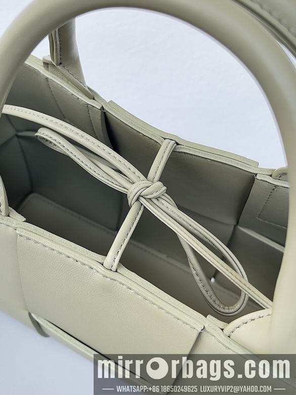 Bottega Veneta Replica Bags 709337 25x16x8cm BG 5