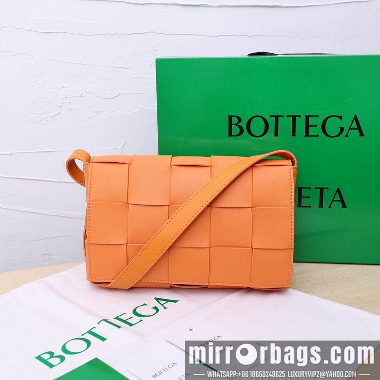 Bottega Veneta Replica Bags Cassette 3030 26X8X18cm XMY 5