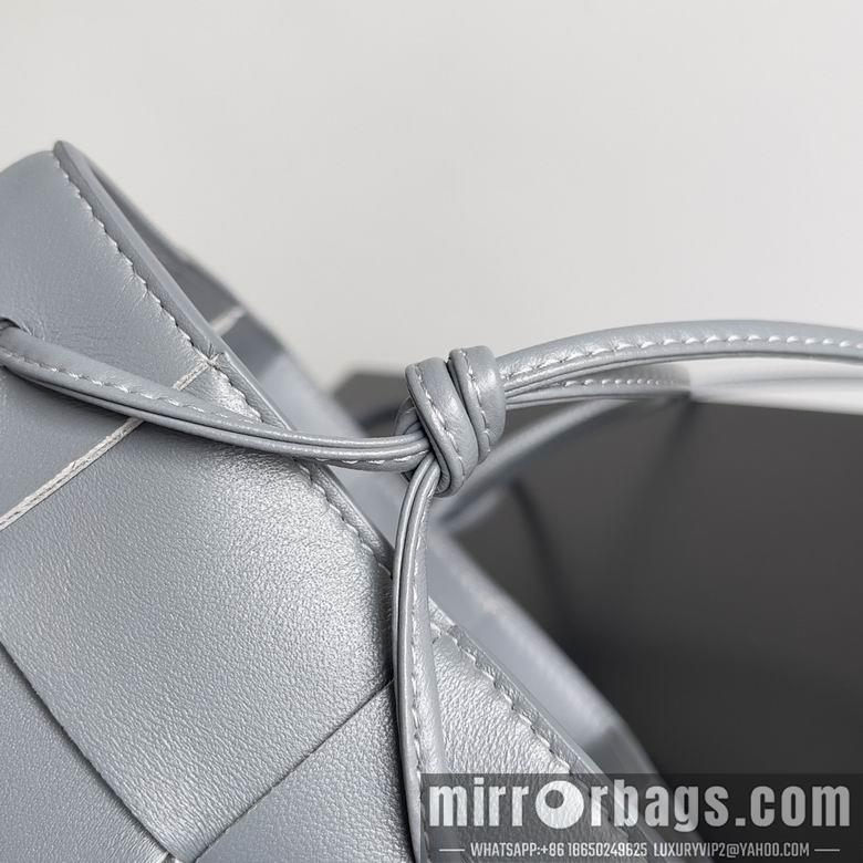 Bottega Veneta Replica Bags 680218 18x14x14cm BG 7